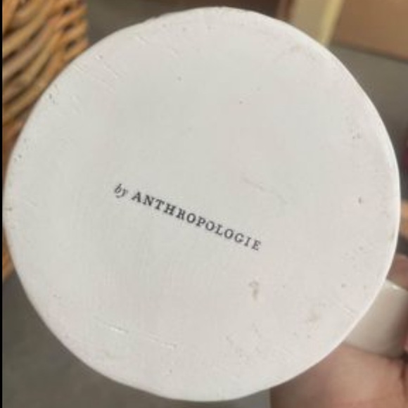 Anthropology T monogram initial wildflower pottery mug - Picture 3 of 5